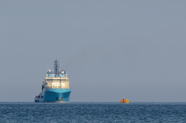 OFFSHORE SHIP - Platform supply vessel at sea