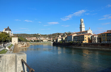 Obraz premium Large Adige River in Verona City in Northern Italy