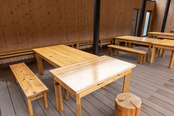 Fototapeta na wymiar 木製テーブル
