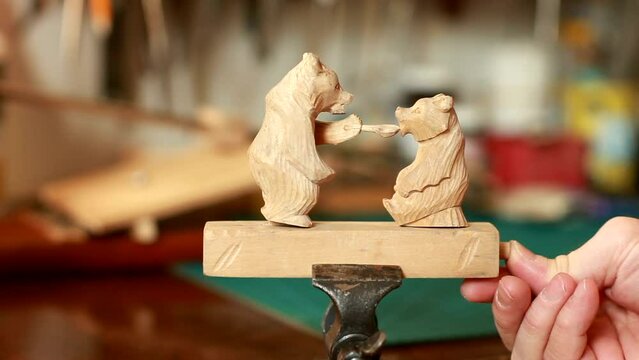 Bears mechanical wooden carved toy