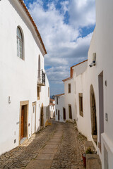 Fototapeta na wymiar cobblestone streets and picturesque houses in the old city center of Marvao