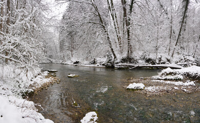 Panorama-Spaziergang Mühltal im April