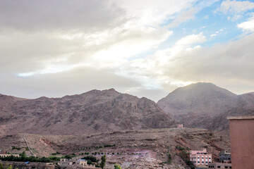 landscapes between tinghir and todgha gorges