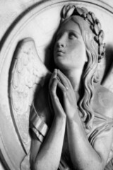 Angel wearing a laurel wreath