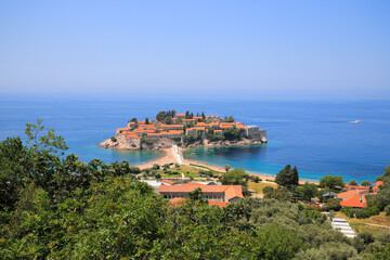 Fototapeta na wymiar Sveti Stefan island and resort in Montenegro
