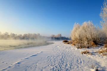 Obraz na płótnie Canvas beautiful winter landscape