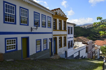 Ladeiras de Ouro Preto e suas construções históricas