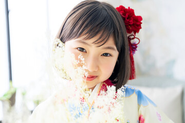和服を着た女の子　記念写真　ハーフ成人式　七五三　写真館