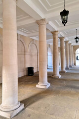 Fototapeta premium Beautiful columns of the old building, the background of architecture.