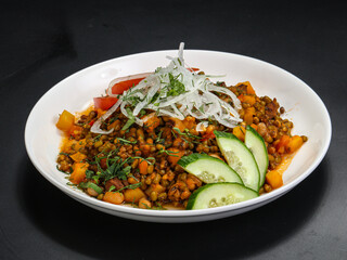 Vegan cuisine - Mash beans with vegetables