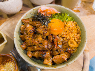 butadon Japanese rice in bowl
