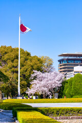 広島市平和記念公園の日章旗 - obrazy, fototapety, plakaty