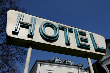 Schriftzug Hotel