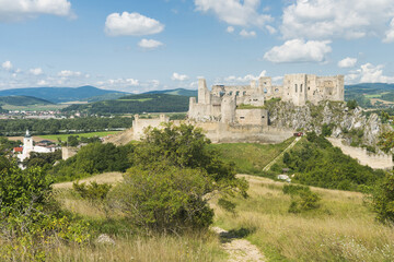 Fototapeta na wymiar Beckov castle in Slovakia near Trencin town