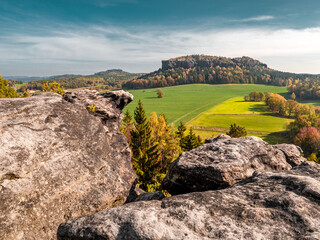 Quirl in der Sächsischen Schweiz - Aussicht Richtung Pfaffenstein