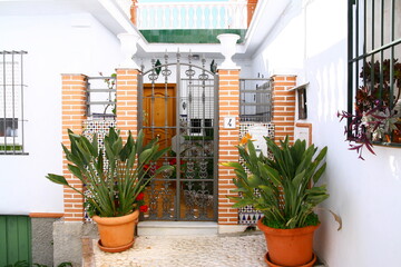 Façade de maison du village de Frigiliana, Andalousie, Espagne