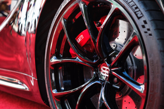 Close up view of the wheel of a exotic Bugatti Supercar