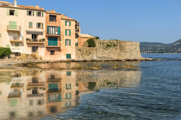 Fototapeta na wymiar Saint Tropez, Urban beach of La Ponche, Var, Provence region, France