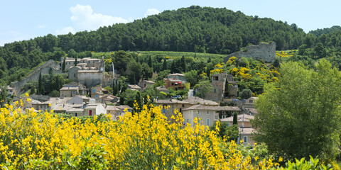 Gigondas village, Vaucluse, Provence , France - obrazy, fototapety, plakaty