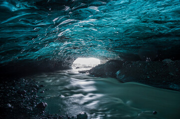Naklejka premium Ice Cave in Island