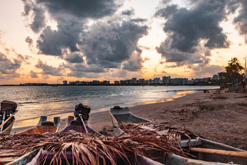 Pôr do sol na praia de Maceió, Alagoas.