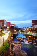 The Eugenia Duke bridge over the Reedy River in picturesque downtown Greenville SC , featuring Falls Park, walking paths, shopping and dining - obrazy, fototapety, plakaty