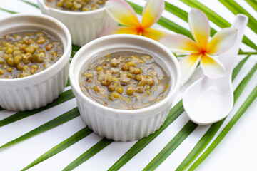 Mung beans in sugar syrup