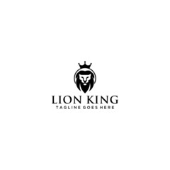 Obraz premium Royal Lion crown logo template.