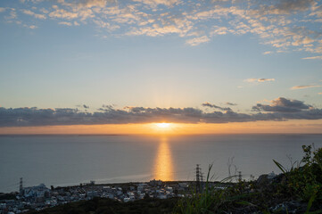 沖縄　中城公園から望む朝日