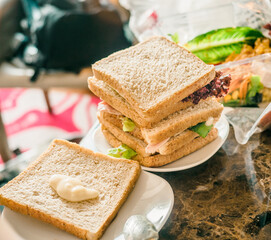 I made a sandwich at the hotel.