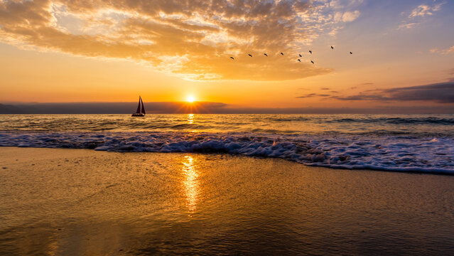 Ocean Sunset Sailboat Landscape 16.9 High Resolution