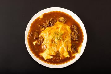 とろとろ卵のオムハヤシ