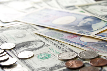 日本とアメリカの紙幣