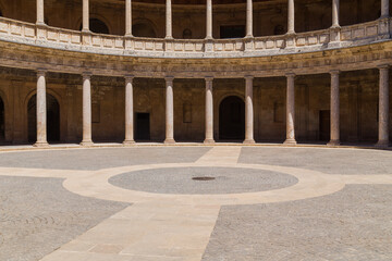 Fototapeta premium Courtyard at the Palace of Charles V