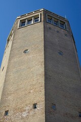 Zandvoort water tower Watertoren under blue sky, low angel view (vertical), Zandvoort, North Holland, Netherlands - obrazy, fototapety, plakaty