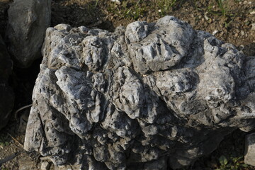 돌 rock