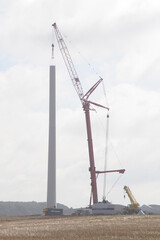 Fototapeta na wymiar construction, installation, of wind turbines to generate electricity from wind,
