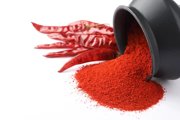 Fotobehang Chili Pepers Indian spice Red chilli powder in white ceramic bowl  © SMD IMAGES