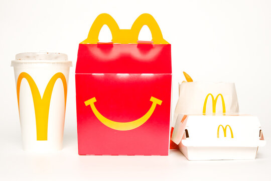 Mcdonalds Happy Meal On White Stock Photo - Download Image Now - Happy Meal,  McDonald's, Cut Out - iStock