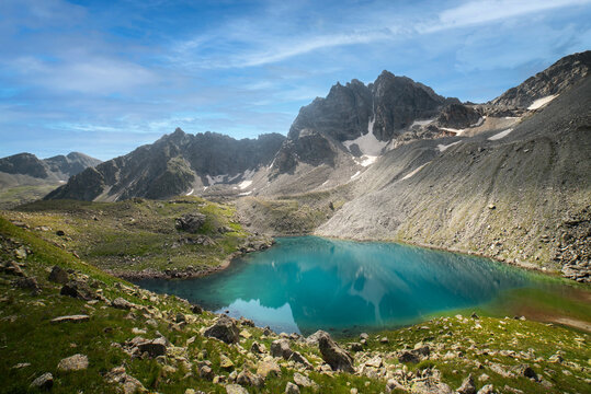 「Teberda」の画像 1,335 件の Stock 写真、ベクターおよびビデオ Adobe Stock
