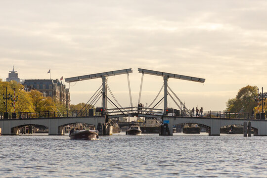 Magere Brug