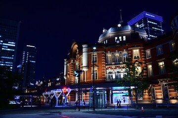Fototapeta na wymiar 夜の東京駅丸の内駅舎