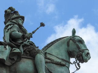 Obraz premium Lisbon, Portugal - July 07 2019: statue of man riding a horse 