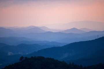 Fototapeta na wymiar Smoky Mountain Scenes