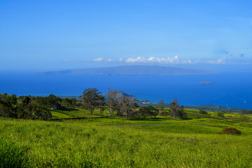 View on the Kaho'olawe Island and Molokini Crater from the Piilani Highway above Wailea in the center of Maui island, Hawaii