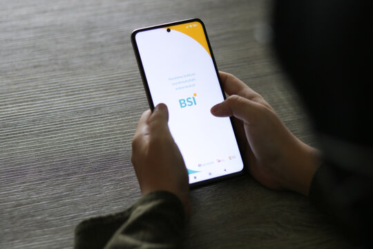 April 06, 2022, Yogyakarta, Indonesia: Bank Syariah Indonesia is a state-owned Islamic bank in Indonesia.