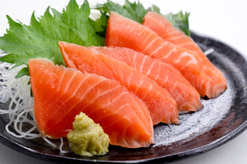 サーモンの刺身　sashimi