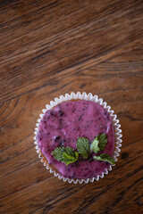 Fototapeta na wymiar Purple Cupcake