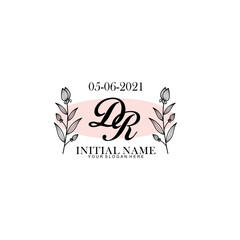 Obraz premium DR Initial letter handwriting and signature logo. Beauty vector initial logo .Fashion boutique floral and botanical
