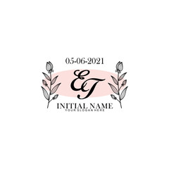 Fototapeta premium ET Initial letter handwriting and signature logo. Beauty vector initial logo .Fashion boutique floral and botanical